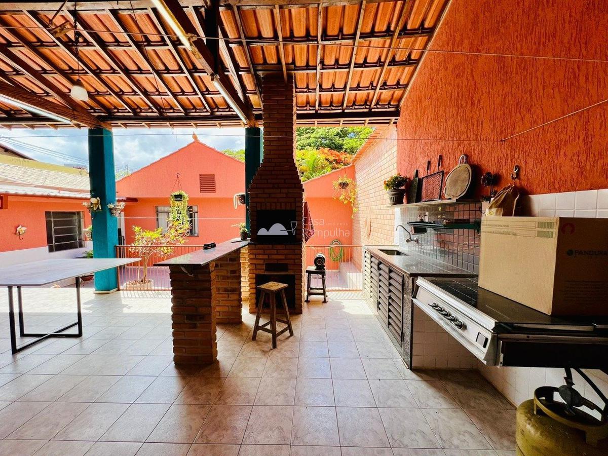 Casa, Itapoã, 4 Quartos, 3 Vagas, 1 Suíte