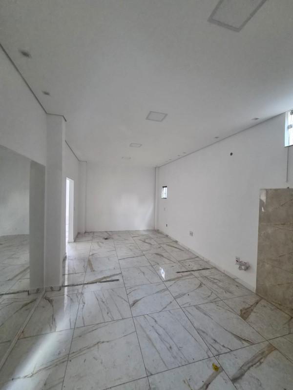 Andar, Colonial, 0 Quarto, 0 Vaga