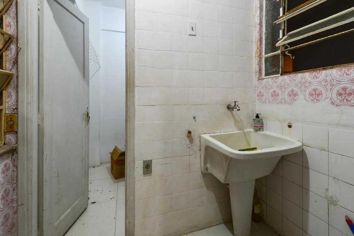 Apartamento, Centro, 2 Quartos, 0 Vaga