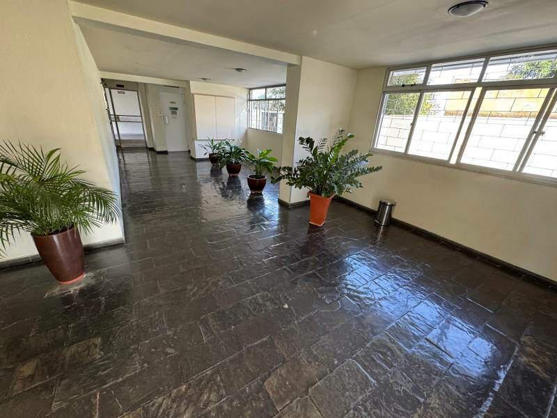 Apartamento, Sagrada Família, 2 Quartos, 1 Vaga