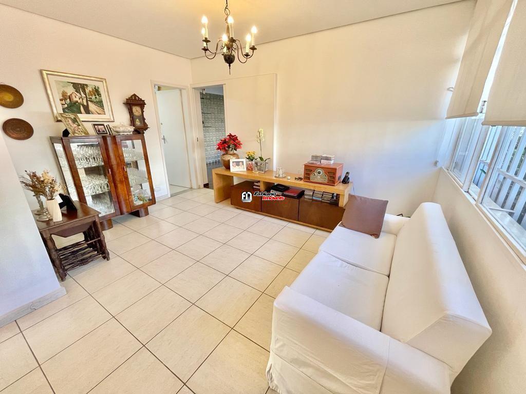 Casa, Itapoã, 4 Quartos, 6 Vagas, 1 Suíte