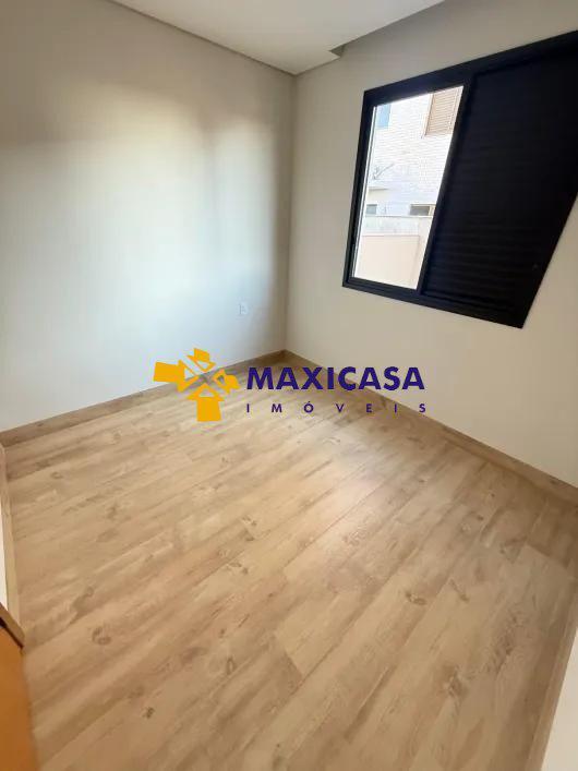 Casa, Jaraguá, 4 Quartos, 4 Vagas, 1 Suíte