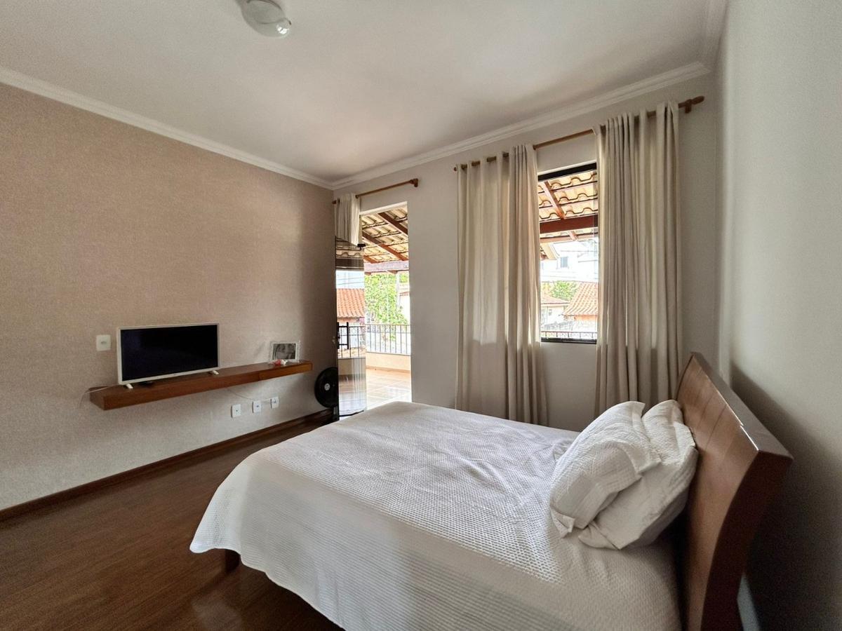 Casa, Camilo Alves, 4 Quartos, 3 Vagas