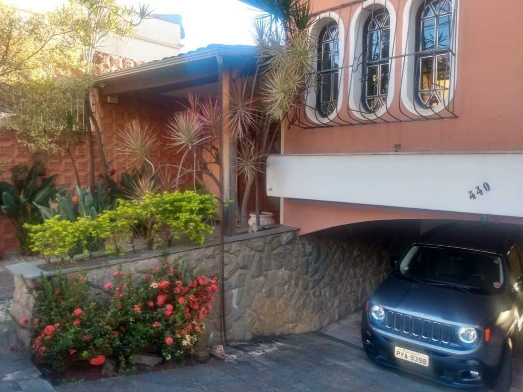 Casa, Alto Barroca, 9 Quartos, 4 Vagas, 2 Suítes