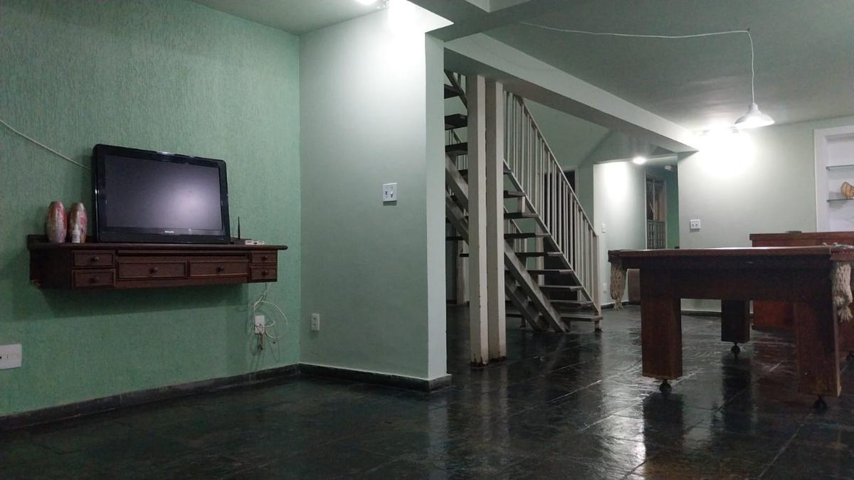 Casa, Nova Granada, 4 Quartos, 2 Vagas, 1 Suíte