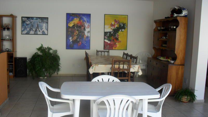 Casa, Itapoã, 4 Quartos, 3 Vagas, 2 Suítes