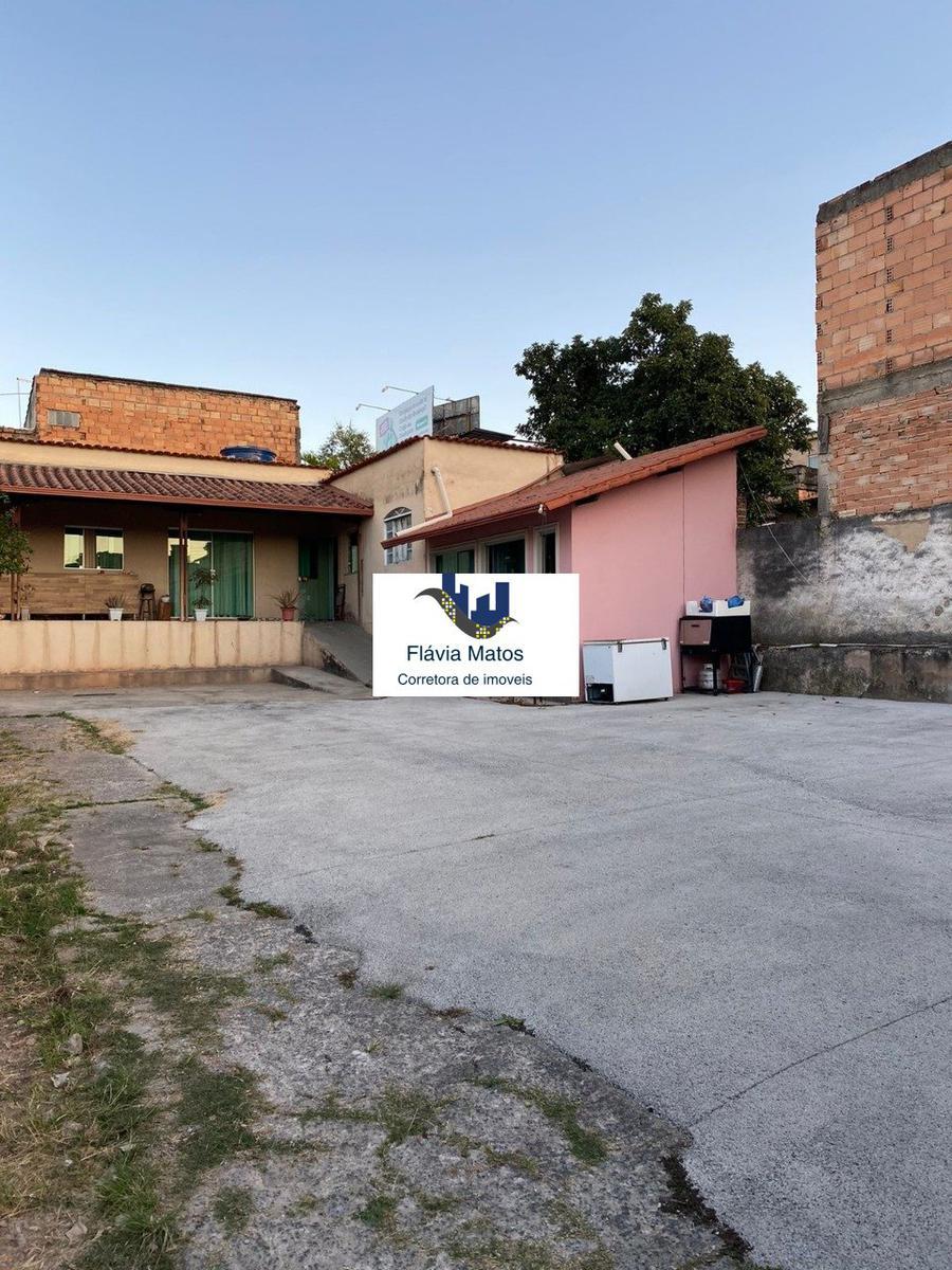 Galpão, São Benedito, 3 Quartos, 5 Vagas