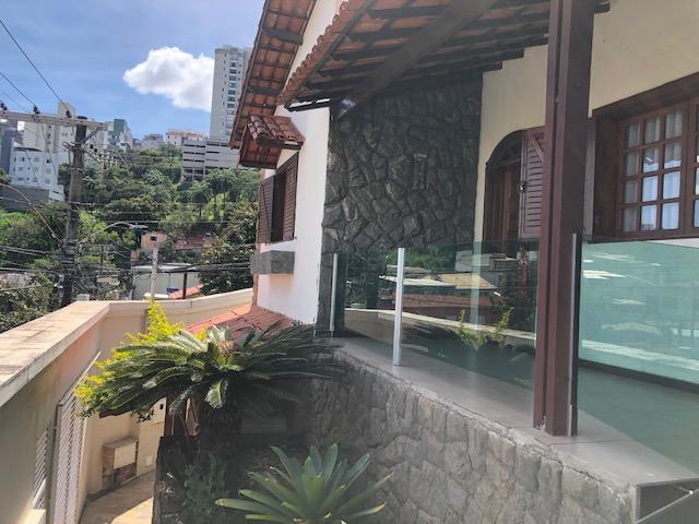 Casa, Ouro Preto, 5 Quartos, 4 Vagas, 3 Suítes