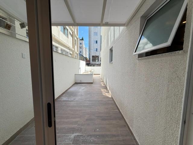 Apartamento, Floresta, 3 Quartos, 2 Vagas, 1 Suíte