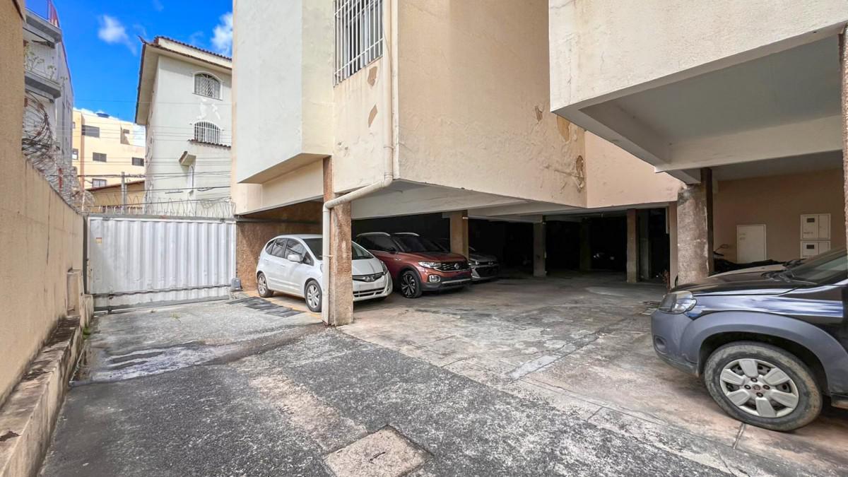 Apartamento, Sagrada Família, 2 Quartos, 1 Vaga