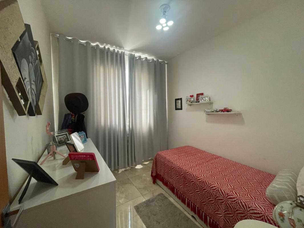 Casa, Novo Barreirinho, 3 Quartos, 1 Vaga, 1 Suíte