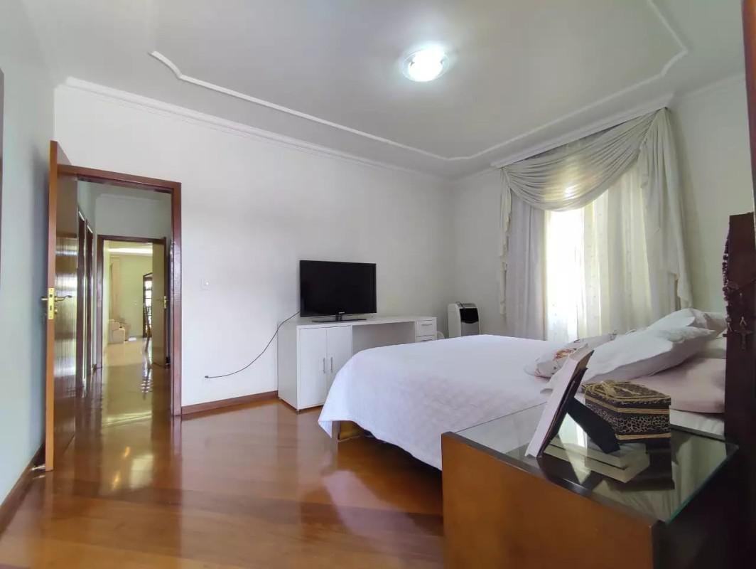 Casa, Tirol, 4 Quartos, 4 Vagas, 1 Suíte