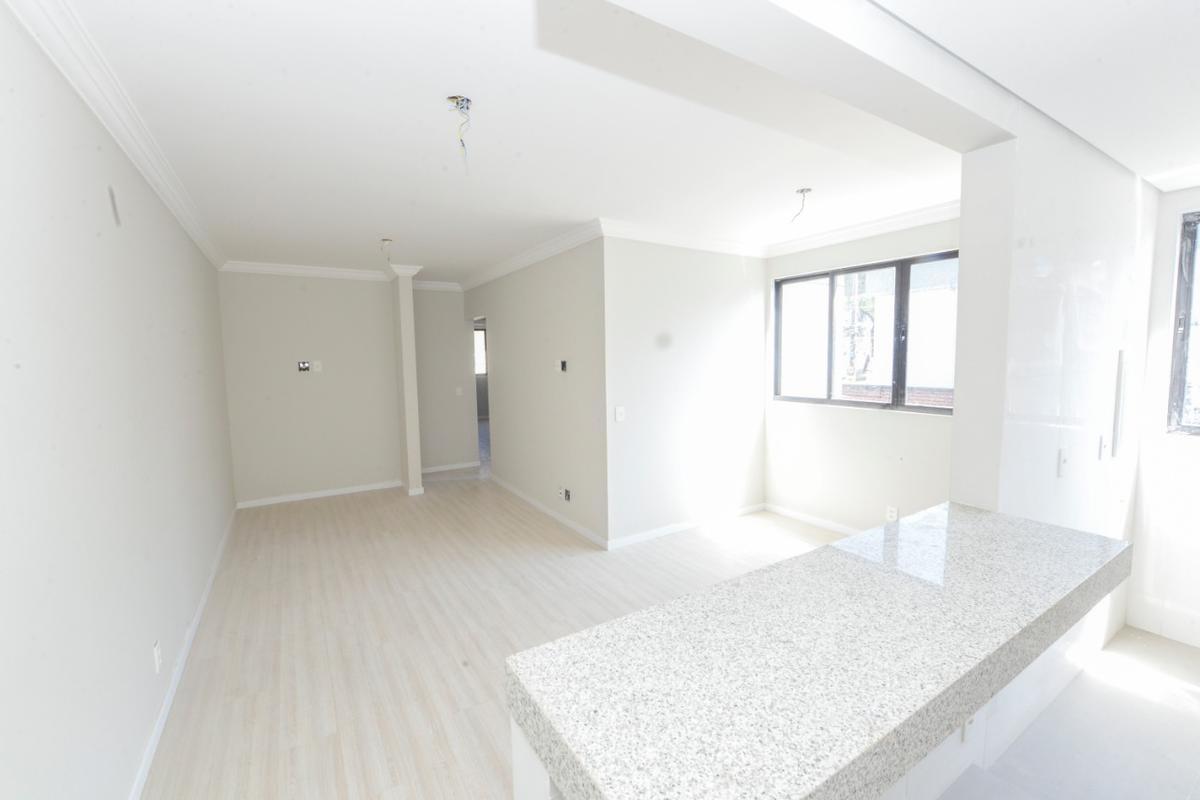 Apartamento, Sagrada Família, 3 Quartos, 2 Vagas, 1 Suíte