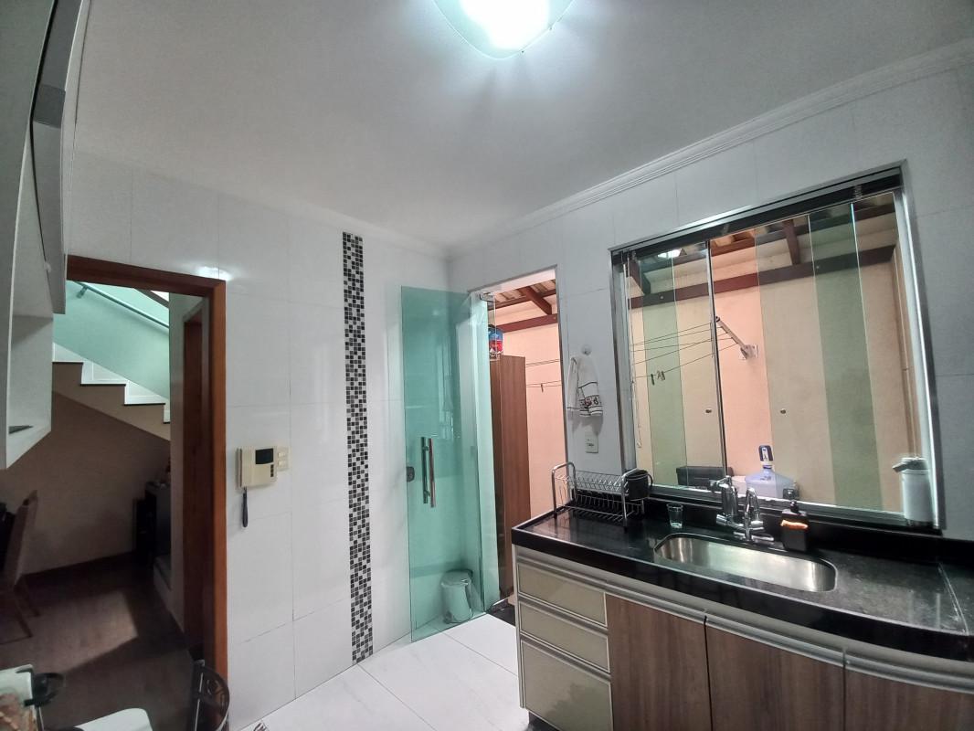 Casa, Industrial São Luiz, 3 Quartos, 2 Vagas, 1 Suíte