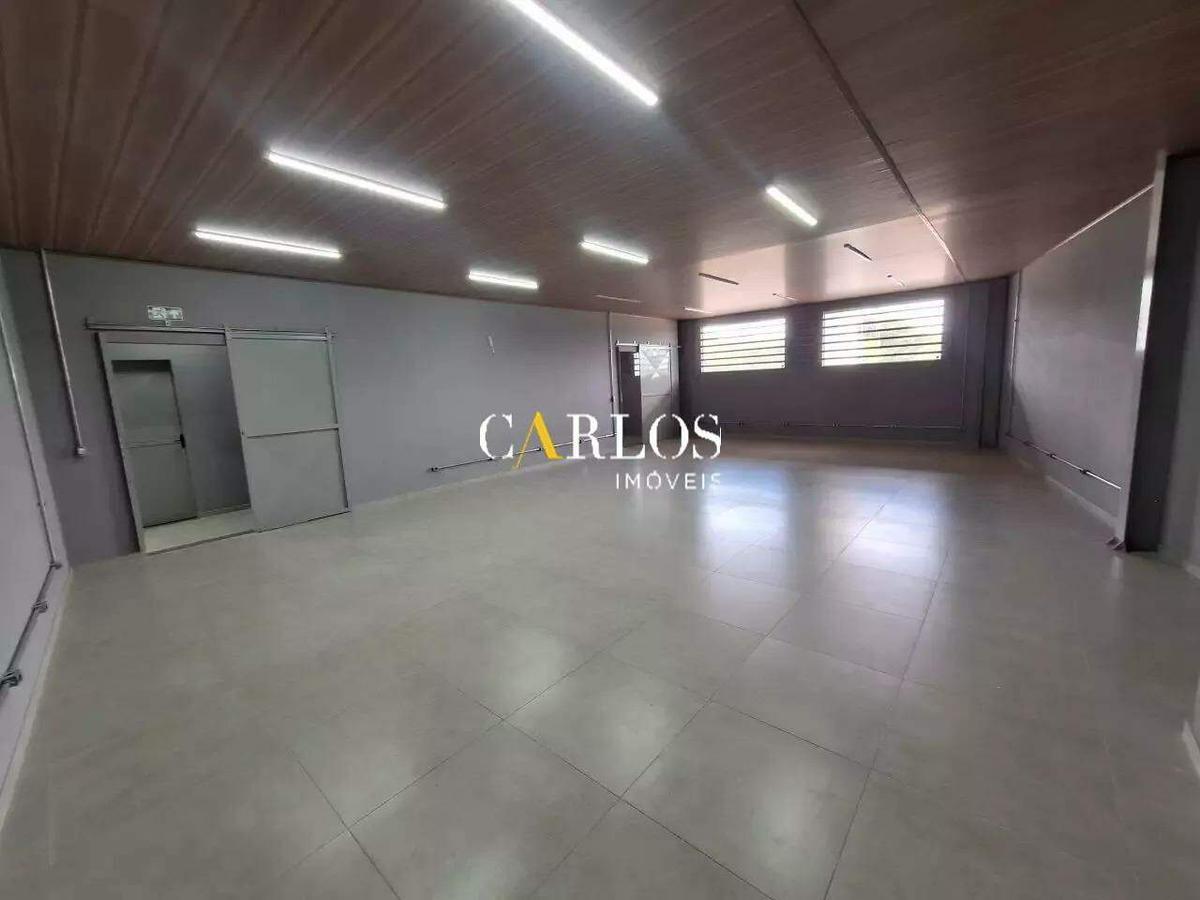 Galpão, Do Comércio