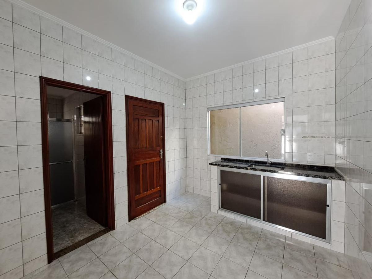 Casa, Centro, 2 Quartos, 1 Vaga