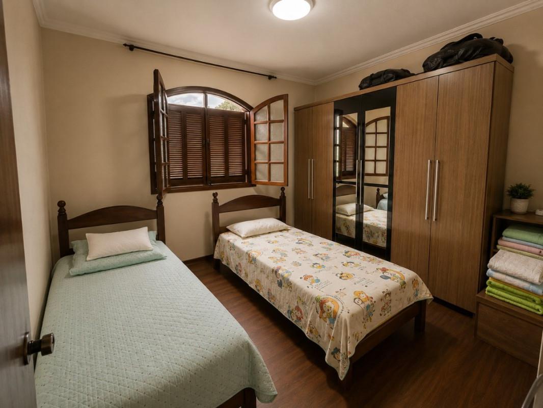 Casa, Alípio de Melo, 6 Quartos, 4 Vagas, 2 Suítes