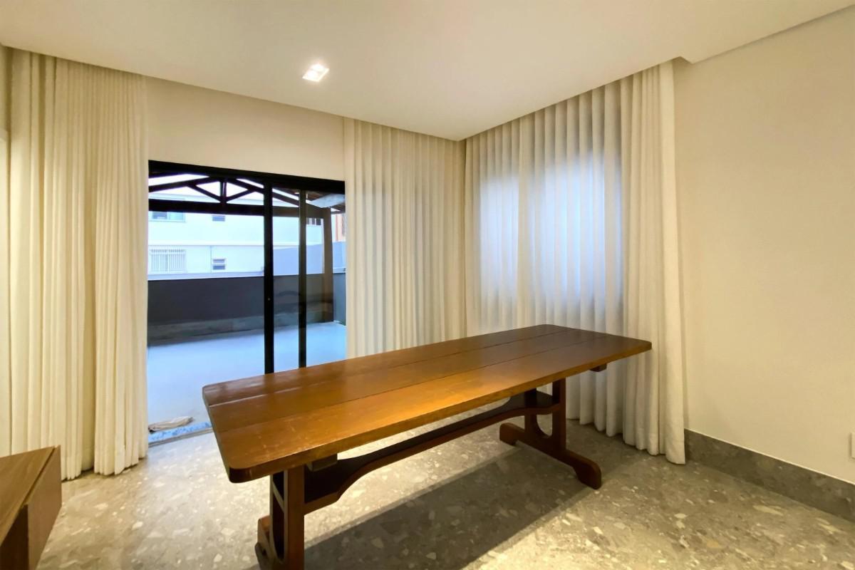 Casa, Prado, 5 Quartos, 4 Vagas, 4 Suítes