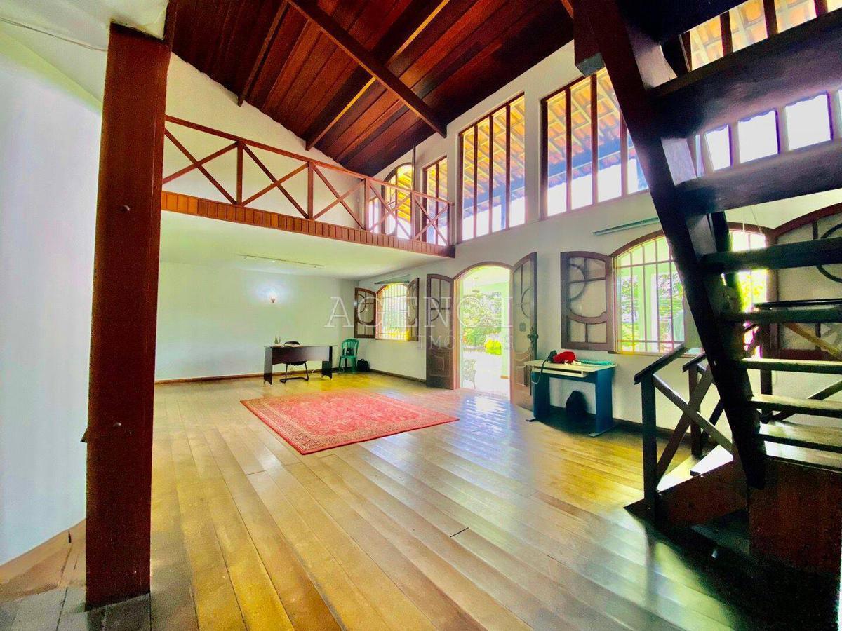 Casa, Bandeirantes (pampulha), 4 Quartos, 0 Vaga, 1 Suíte