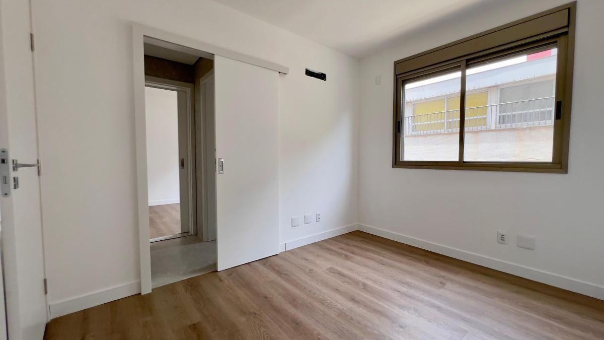 Apartamento, Cruzeiro, 4 Quartos, 4 Vagas, 2 Suítes