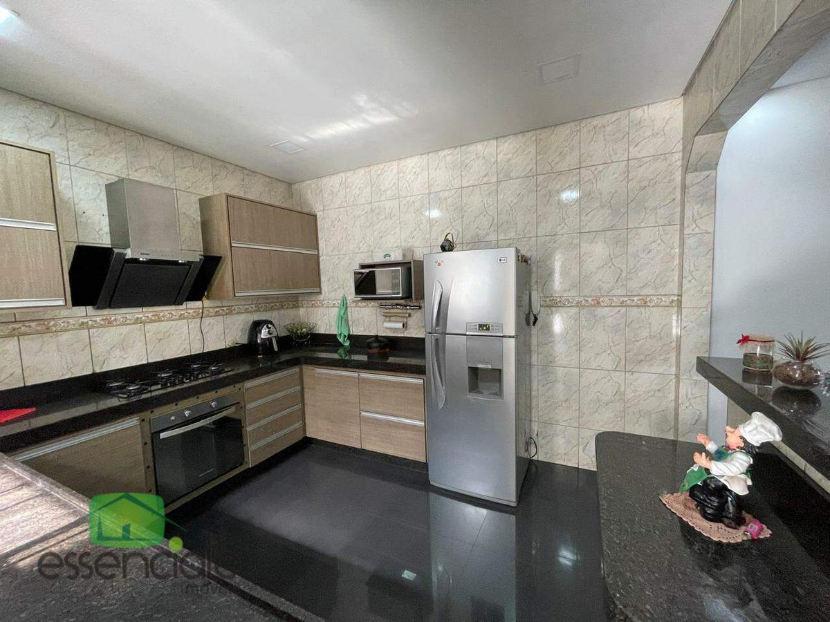 Casa, Jardim Riacho das Pedras, 3 Quartos, 6 Vagas, 2 Suítes