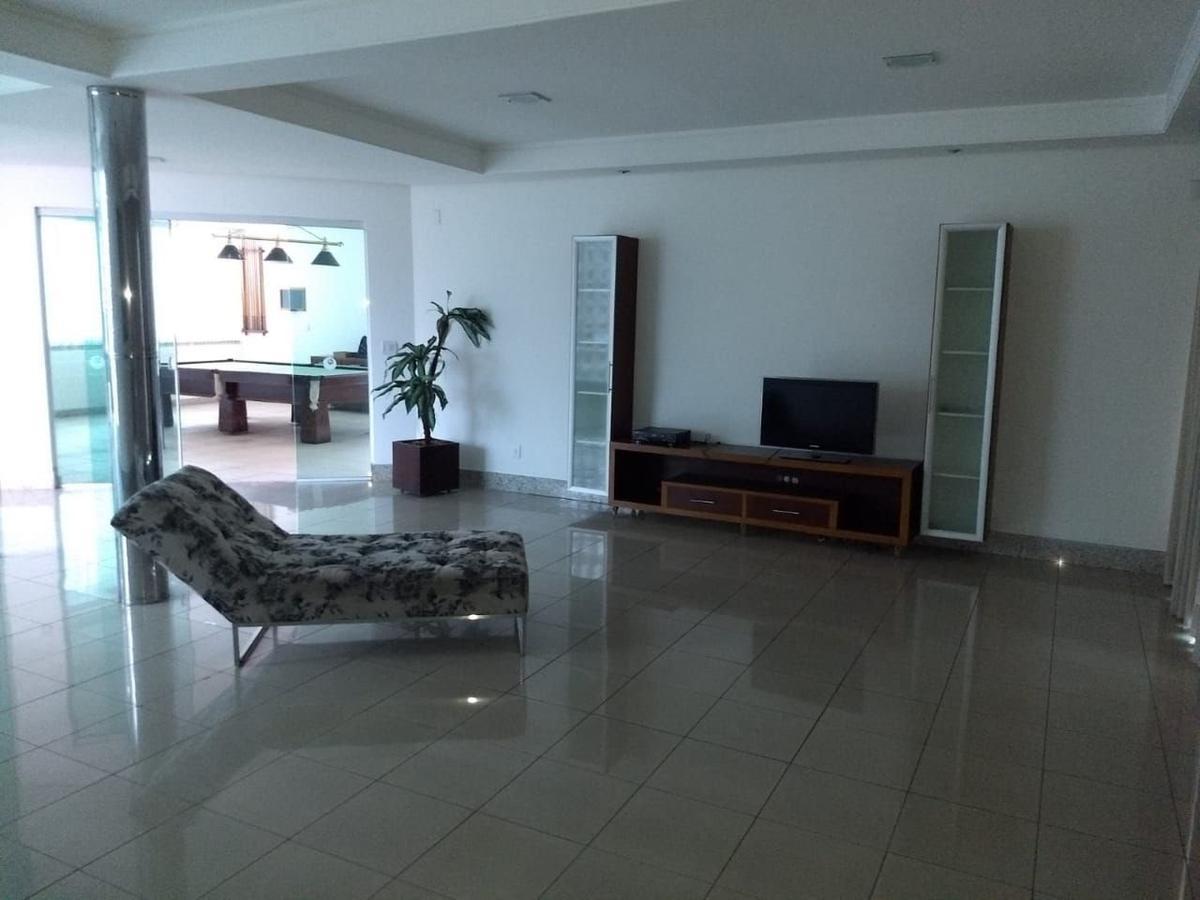 Casa, Santa Maria, 5 Quartos, 3 Vagas, 1 Suíte
