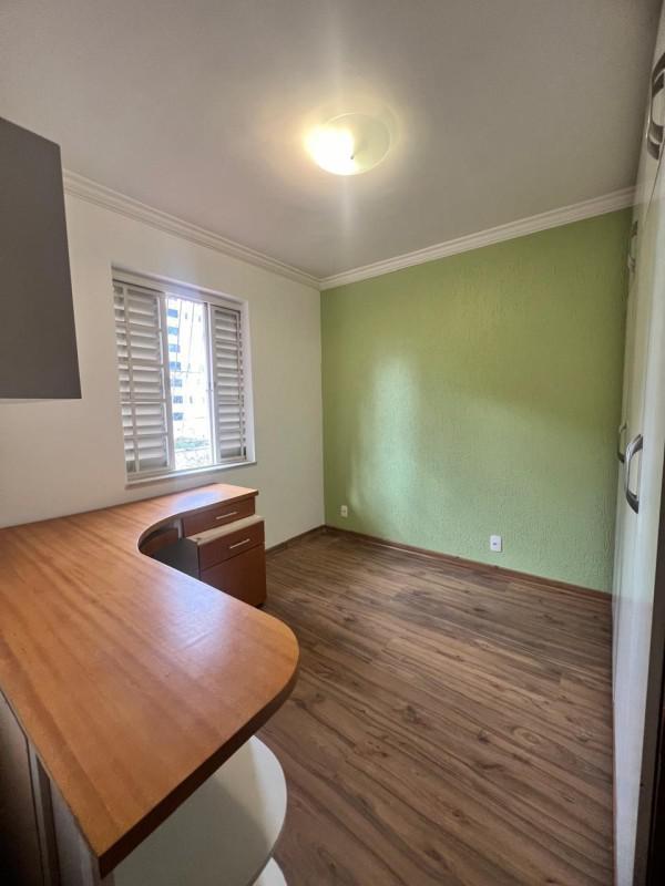 Casa, Castelo, 3 Quartos, 1 Vaga, 1 Suíte