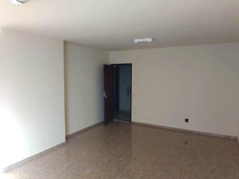 Sala, Barro Preto, 0 Quarto, 0 Vaga