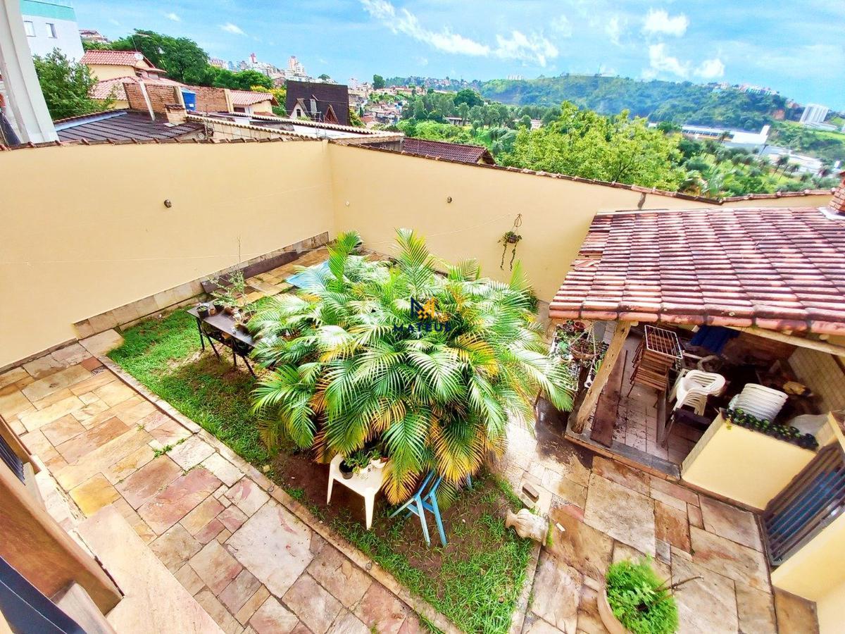 Casa, Alto Caiçaras, 3 Quartos, 5 Vagas, 1 Suíte