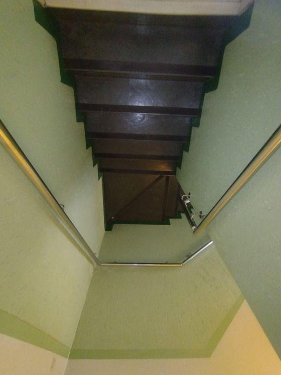 Prédio, Centro, 0 Quarto, 0 Vaga