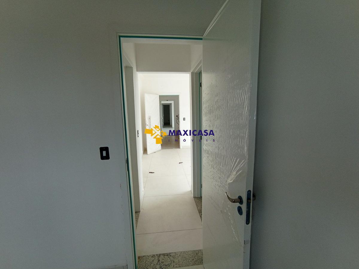Apartamento, Santa Mônica, 2 Quartos, 1 Vaga