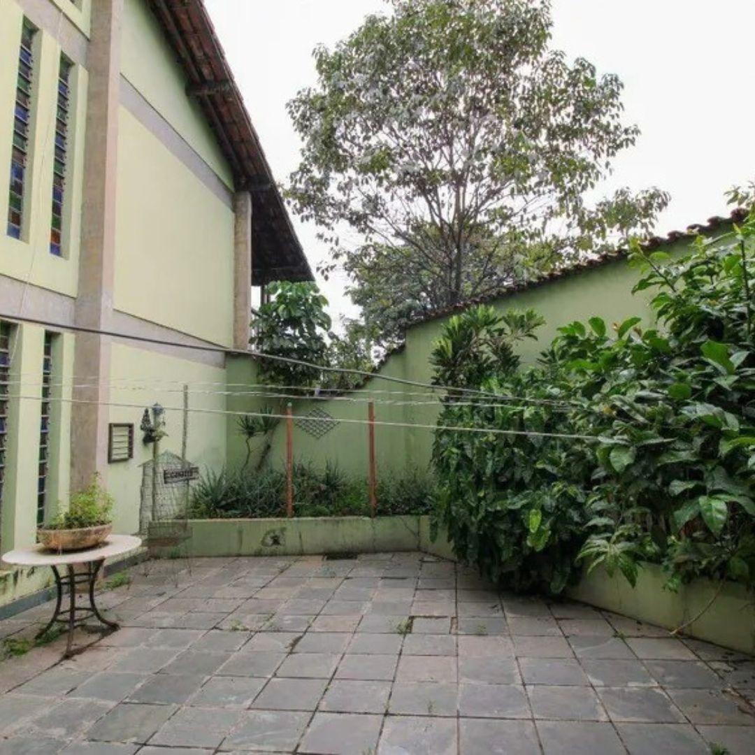 Casa, Calafate, 5 Quartos, 4 Vagas, 2 Suítes