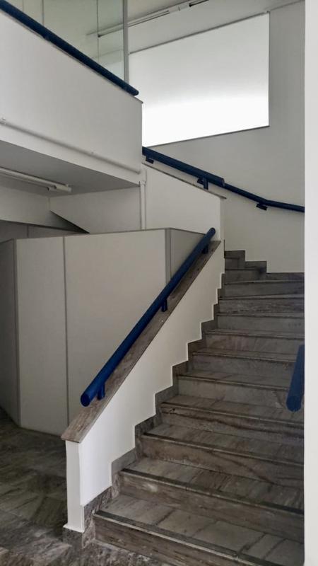 Loja, Funcionários
