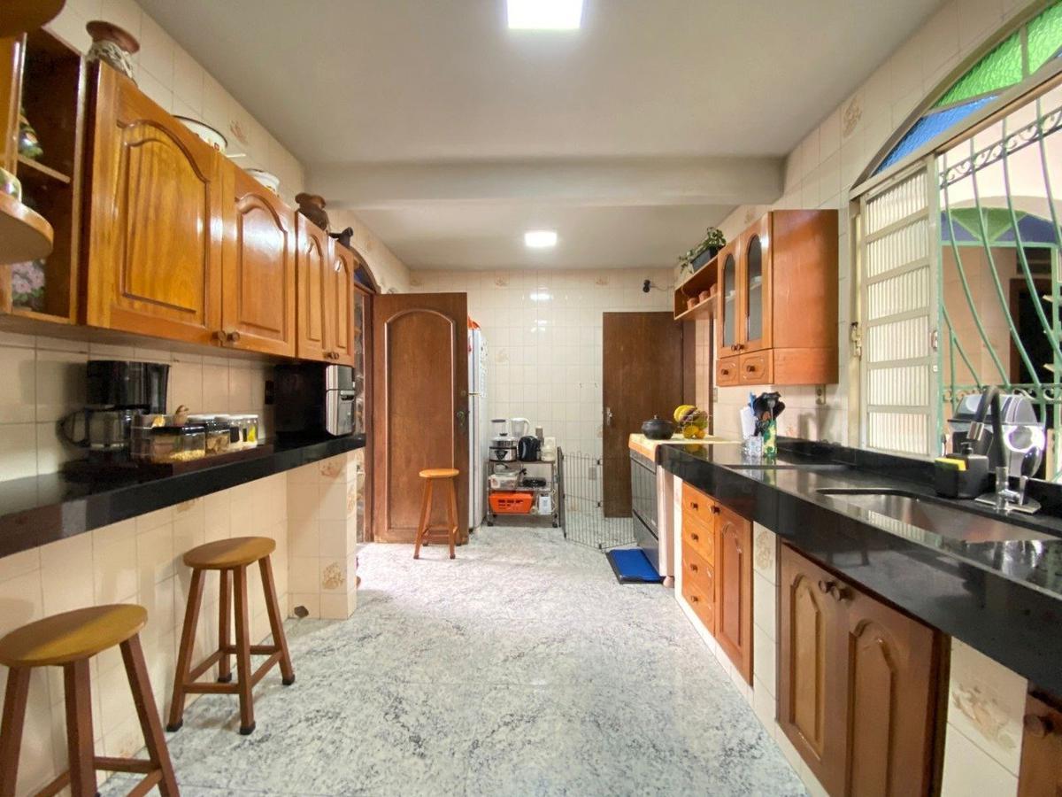 Casa, Alípio de Melo, 3 Quartos, 2 Vagas, 1 Suíte