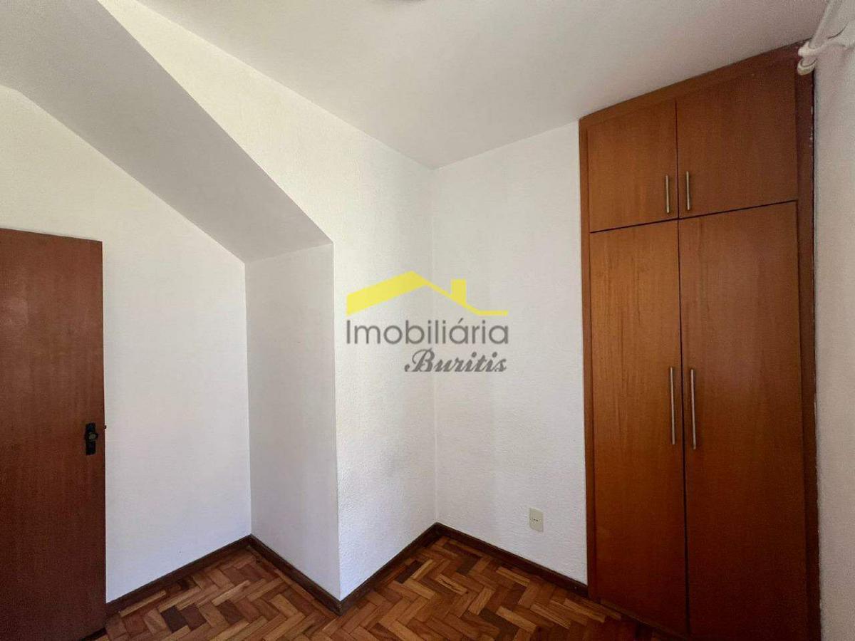 Cobertura, Estoril, 3 Quartos, 2 Vagas, 1 Suíte