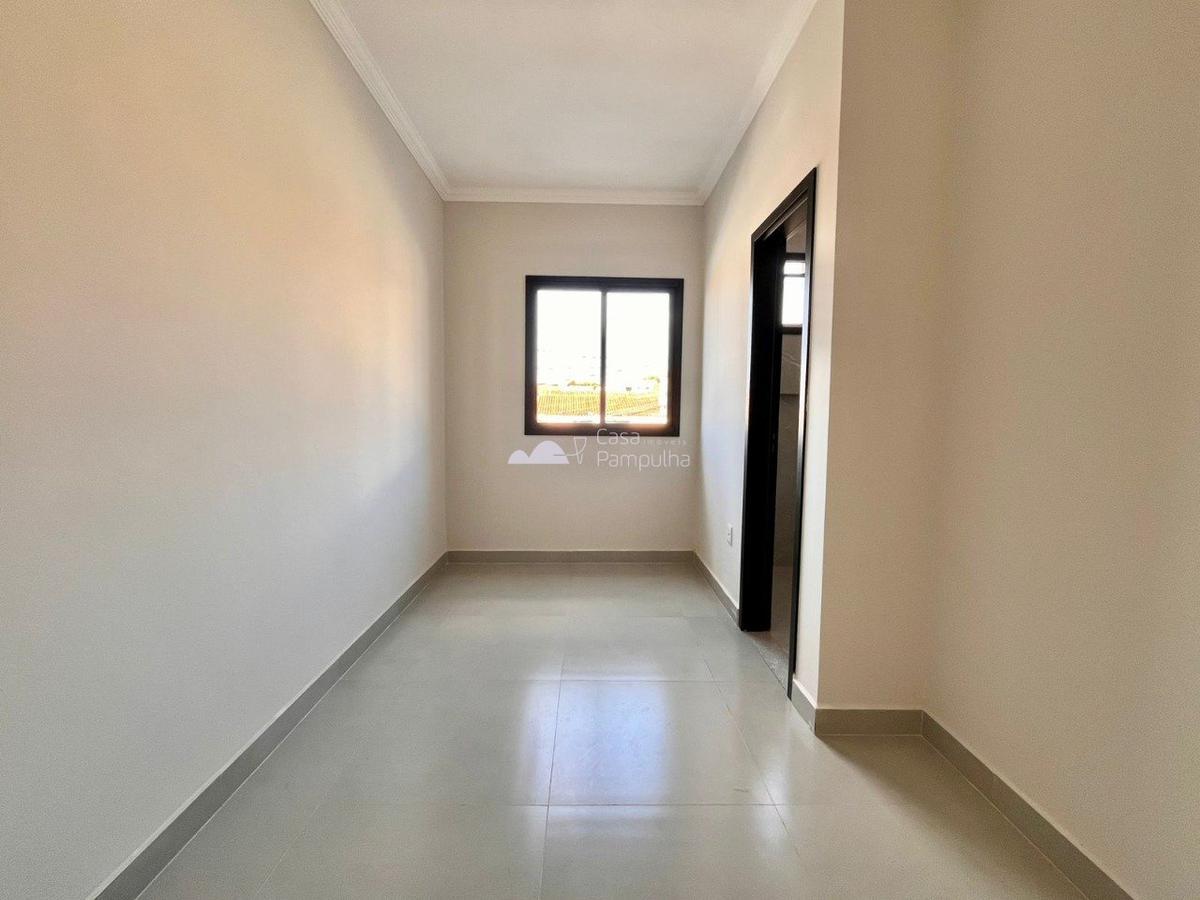 Casa, Planalto, 2 Quartos, 1 Vaga, 2 Suítes