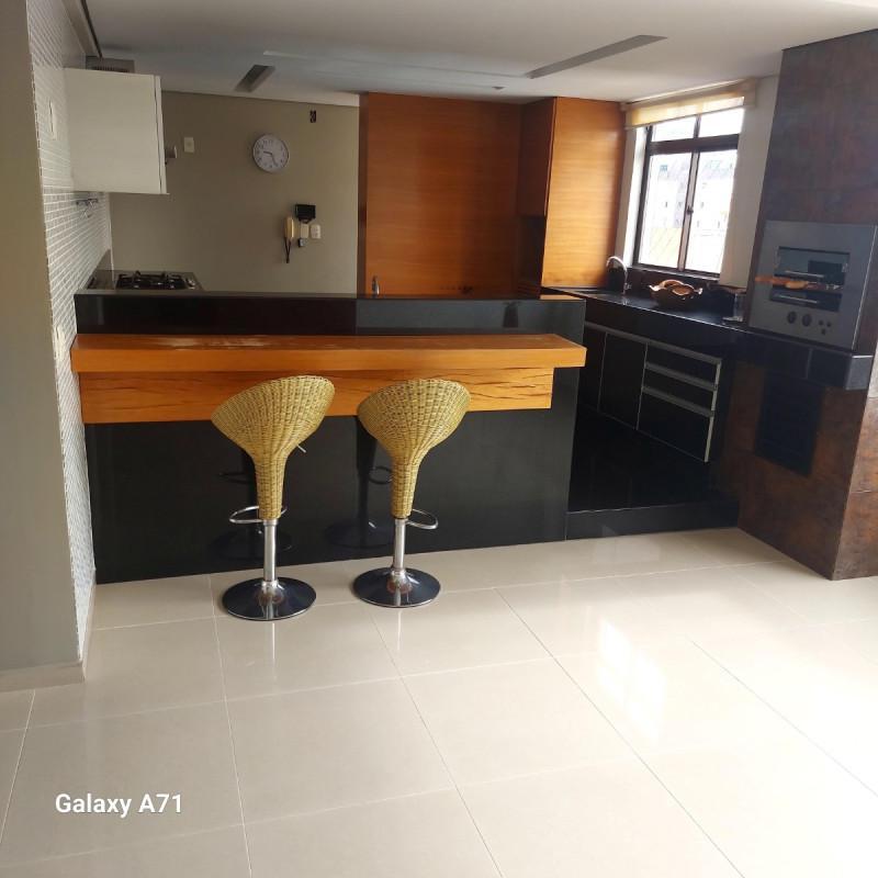 Apartamento, Coração Eucarístico, 4 Quartos, 3 Vagas, 3 Suítes