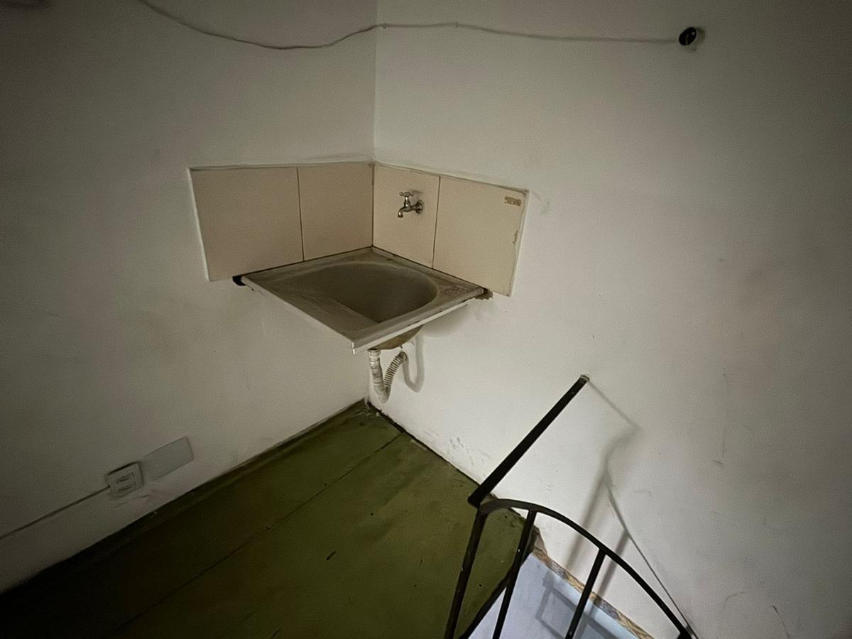 Andar, Centro, 0 Quarto, 0 Vaga