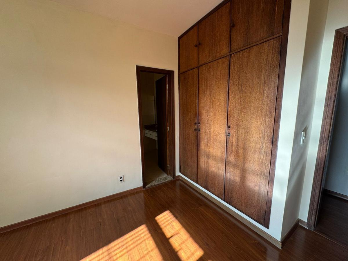 Casa, São Lucas, 4 Quartos, 3 Vagas, 1 Suíte