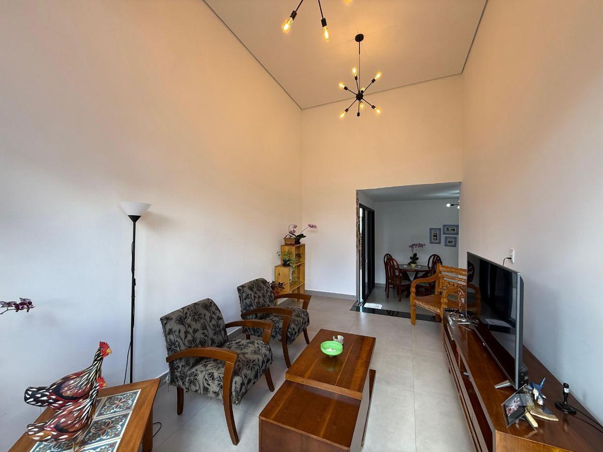 Casa, Itapoã, 3 Quartos, 4 Vagas, 1 Suíte