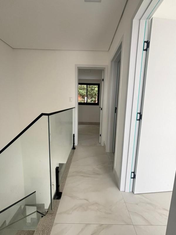 Casa, Planalto, 3 Quartos, 2 Vagas, 1 Suíte