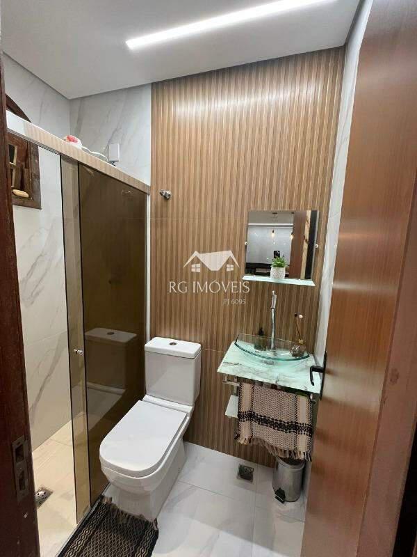 Casa, Conjunto Habitacional Bueno Franco, 3 Quartos, 4 Vagas
