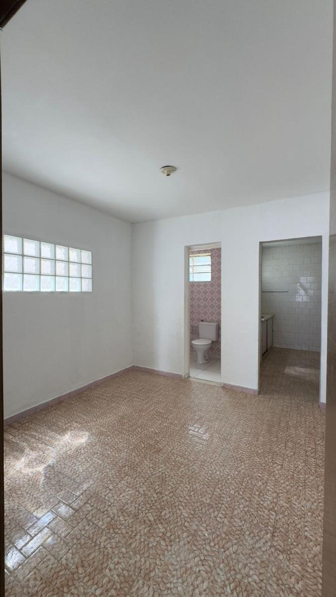 Casa, Fernão Dias, 3 Quartos, 0 Vaga, 1 Suíte