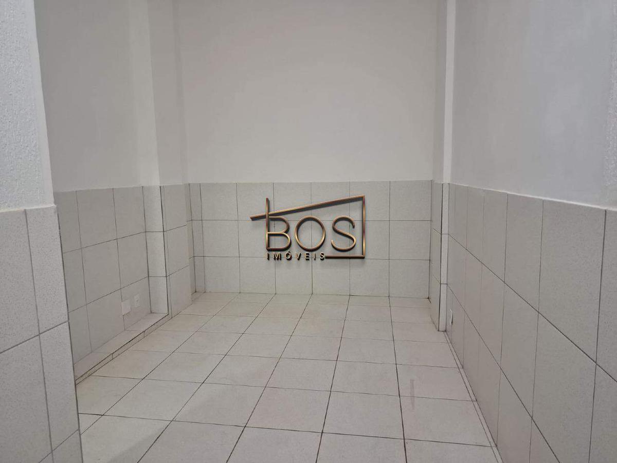 Andar, Savassi, 0 Quarto, 0 Vaga