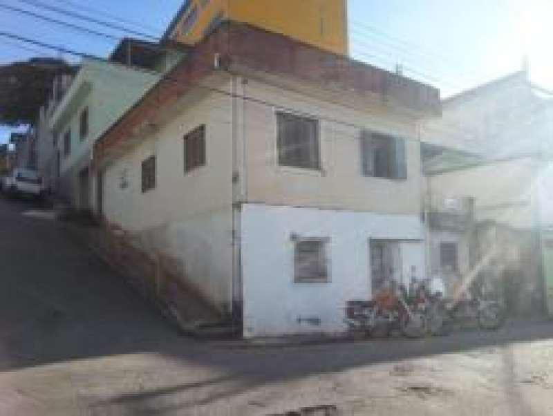 Casa, Centro, 4 Quartos, 0 Vaga