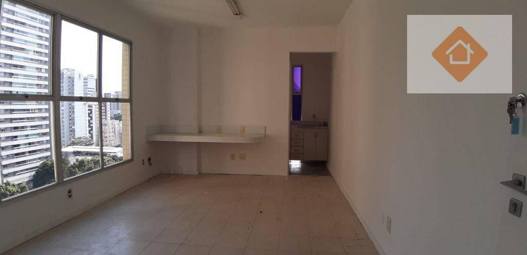 Sala, Funcionários, 0 Quarto, 1 Vaga