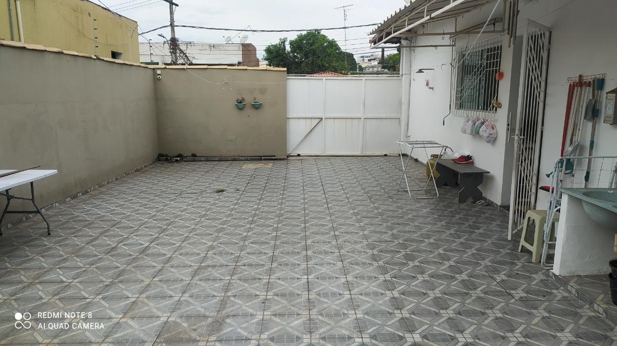 Casa, Vila Clóris, 3 Quartos, 8 Vagas, 1 Suíte