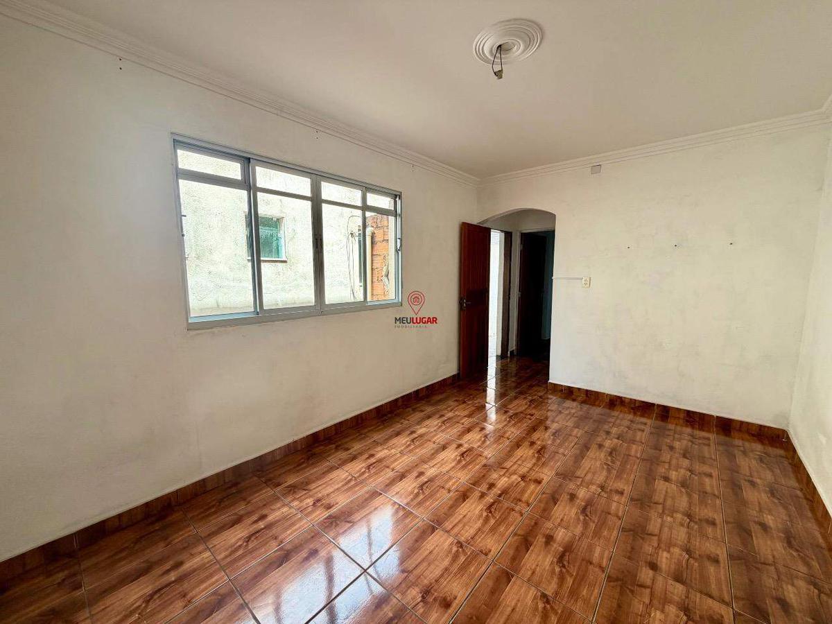 Casa, Tirol, 3 Quartos, 5 Vagas