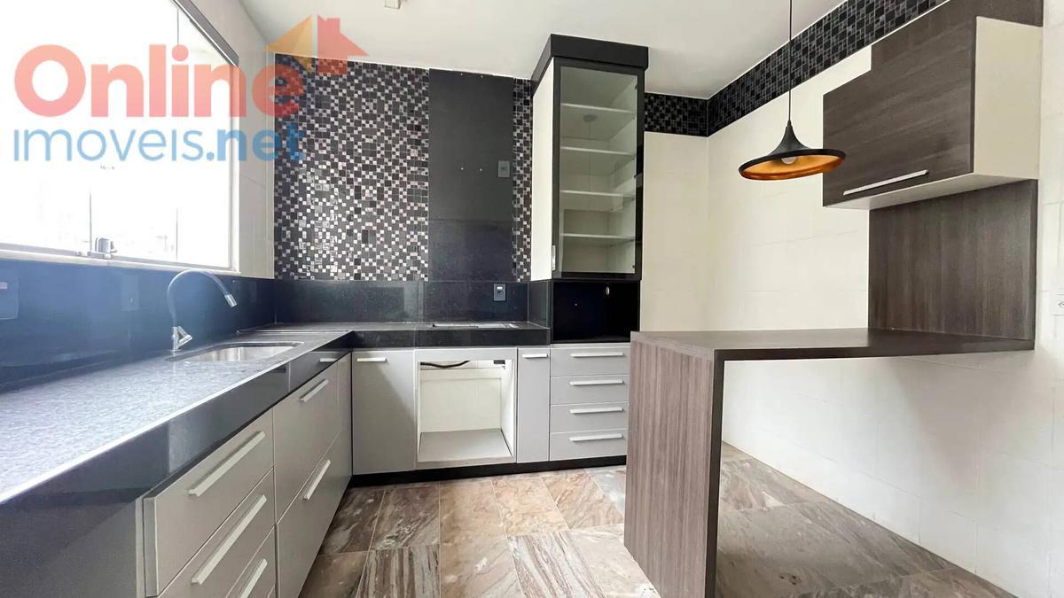 Apartamento, Estoril, 3 Quartos, 0 Vaga, 1 Suíte