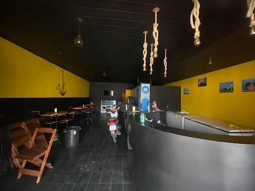 Casa, Santa Cruz, 3 Quartos, 2 Vagas, 1 Suíte